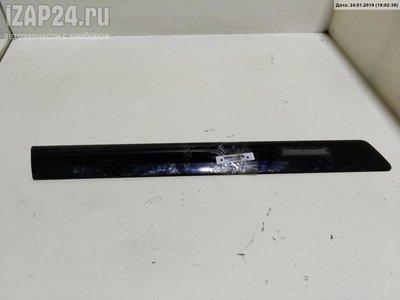 8P3853700C Kapı Çıtası Arka. Sağ Audi A3 8P (2003-2012) 2005