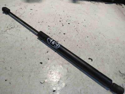 4B9827552J Bagaj Kapağı Amortisörü (3-5 Kapı) Audi A6 Allroad 2011